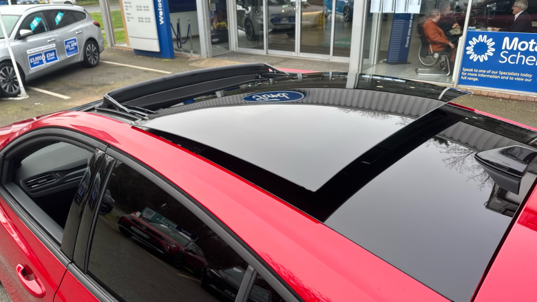 Ford Focus 1.0 EcoBoost Hybrid mHEV 155 ST-Line X Ed 5dr Auto Petrol Hatchback